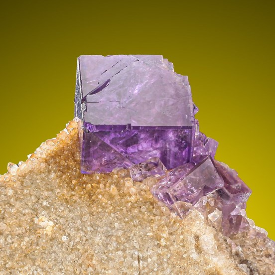 Fluorite-La Cabaña | Berbes-Caravia | Ribadesella | Asturias | Spain